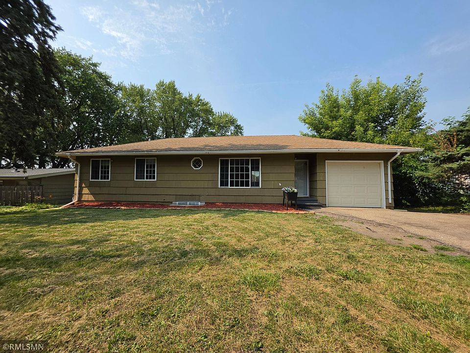 1st image of 1306 Woodhill Rd