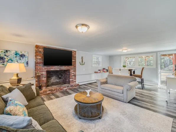 20 Marie-Ann Terrace, Centerville, MA 02632