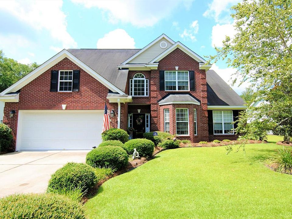 1st image of 723 Beverly Dr