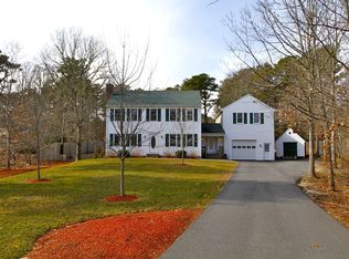 25 Kerry Ln, Eastham, MA 02642