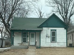 2068 N Lexington Ave, Springfield, MO 65803