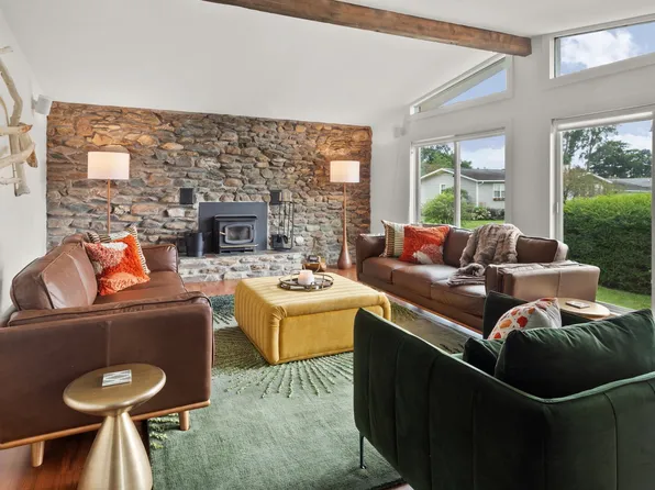 (undisclosed Address), Colchester, VT 05446