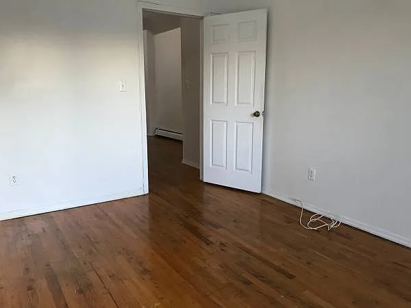 455 E 45th St #2 — Photo 13