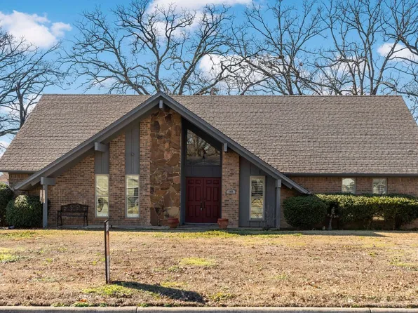 840 39th St SE, Paris, TX 75462