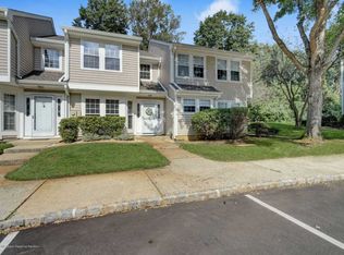 26 Duncan Way, Freehold, NJ 07728