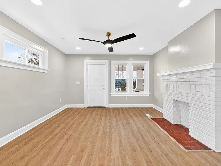 1234 S Champion Ave #1234 — Photo 7