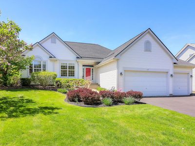 117 Riverwalk Ln, Port Barrington, IL, 60010