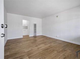 727 W 81st St #7, Los Angeles, CA 90044