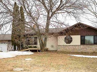 03638 Pops Rd, Charlevoix, MI 49720