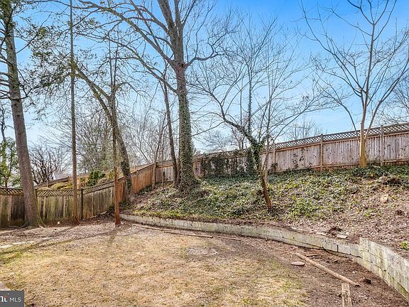 3rd image of 4624 46th St NW