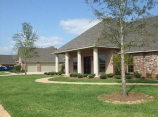 233 Crighton Rdg, Bossier City, LA 71111