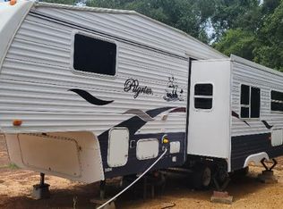 765 Backwoods Dr, Century, FL 32535