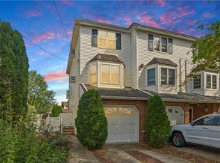 141 Delaware Ave, Staten Island, NY 10304