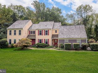 2 Camby Chase Rd, Media, PA 19063