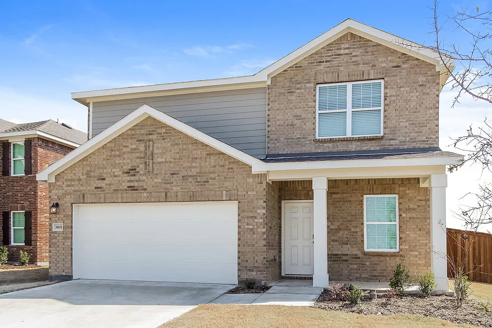 3 bed, 2.5 bath, 2060 sqft, $2,175 — Photo 4