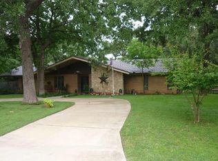 2346 Vega St, Grand Prairie, TX 75050