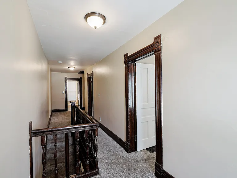 828 F St — Photo 16