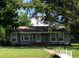 6298 Monroe Blvd, Groves, TX 77619