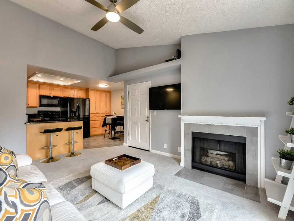 1st image of 2451 Jubilee Ln