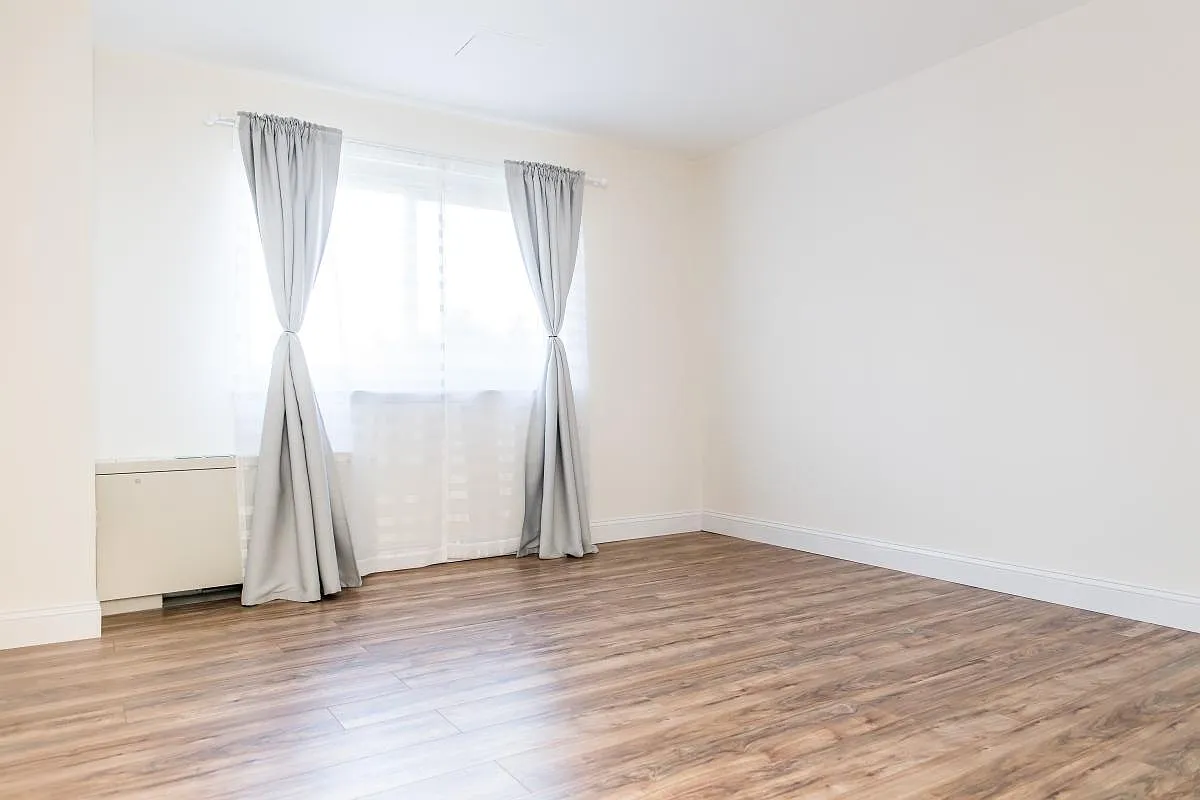 1 bed, 596 sqft, $1,920 — Photo 3