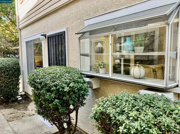 2567 El Portal Dr APT B, San Pablo, CA 94806