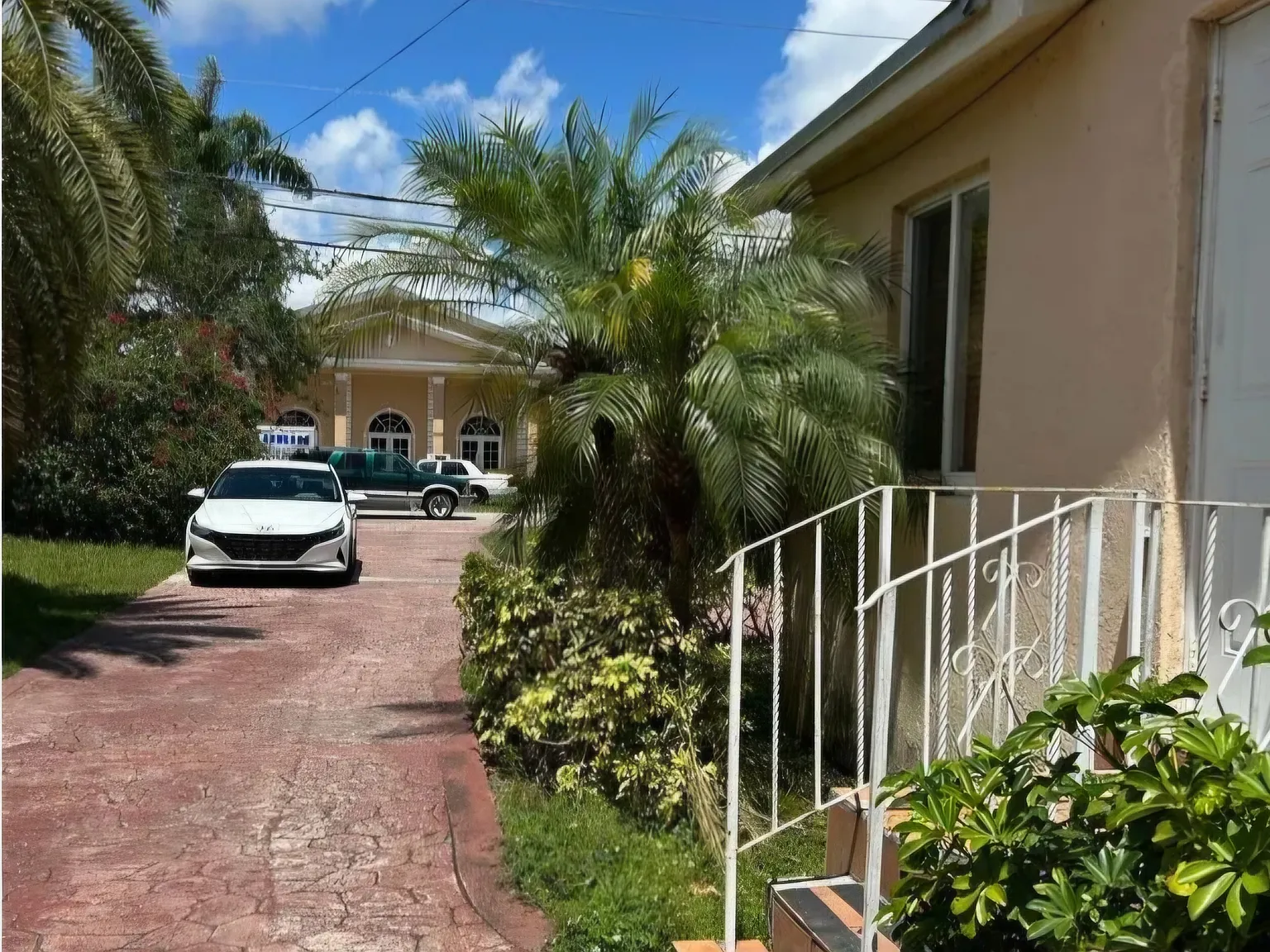 1 bed, 777 sqft, $1,600 — Photo 1