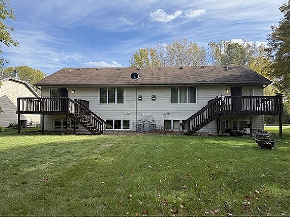 2nd image of 2119 N Cloudview Dr