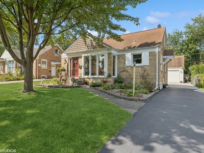226 Harlem Ave, Glenview, IL, 60025