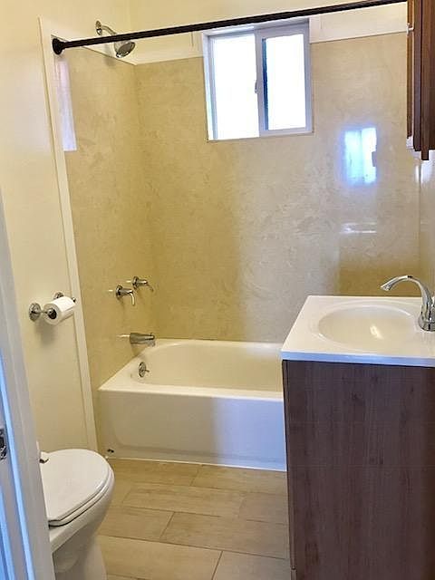 1st image of 2511 Truman Ave