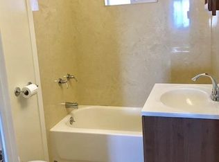 2511 Truman Ave, Oakland, CA 94605