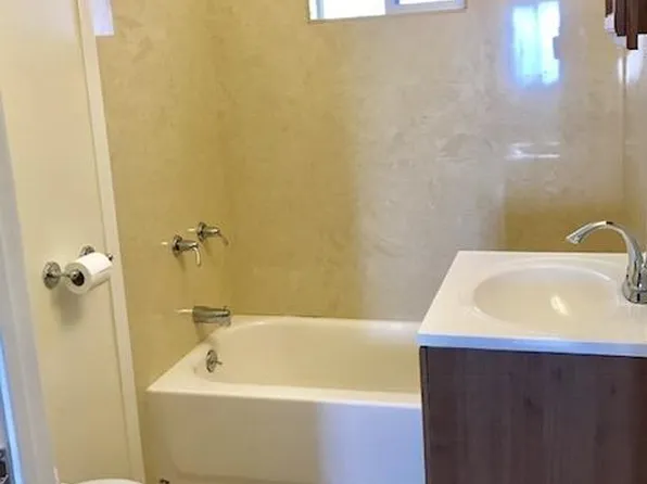 2511 Truman Ave, Oakland, CA 94605