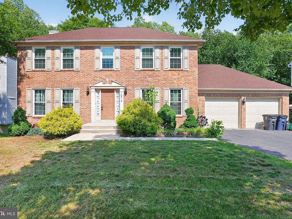 1st image of 10212 Marlboro Woods Dr