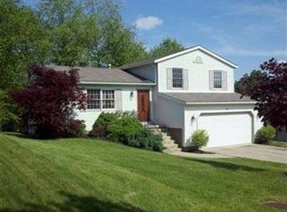 30 Ridge Top Cir, Doylestown, OH 44230
