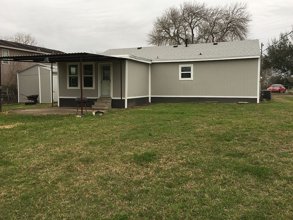 Back of house view