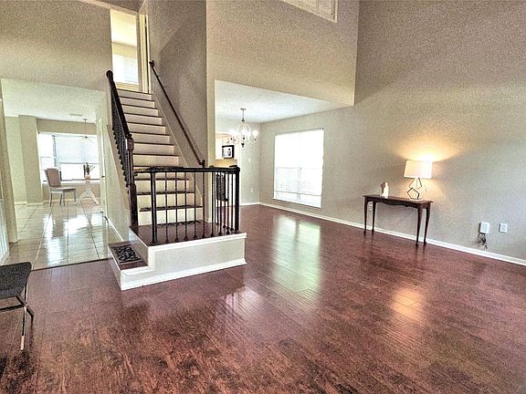 4th image of 9206 Prairie Trails Dr