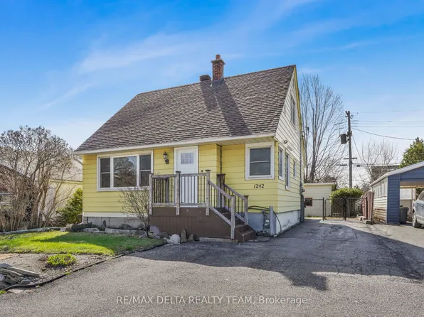 1242 Vancouver Ave, Ottawa, ON K1V 6V3