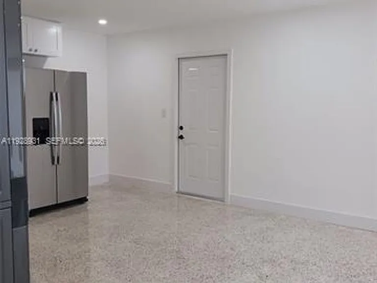 9228 SW 37th St #0 — Photo 11