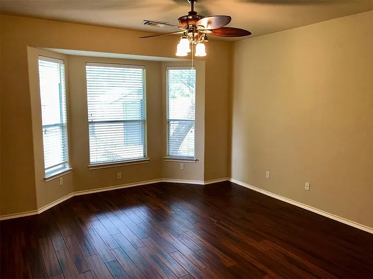 3748 Pine Needle Cir — Photo 35