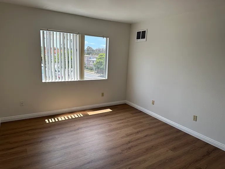4230 S Centinela Ave #301 — Photo 24