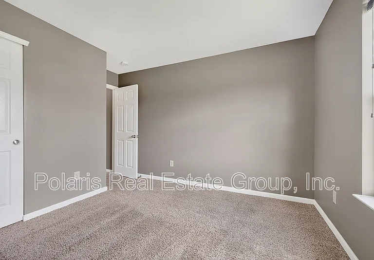 872 Cherry Tree Ln — Photo 21