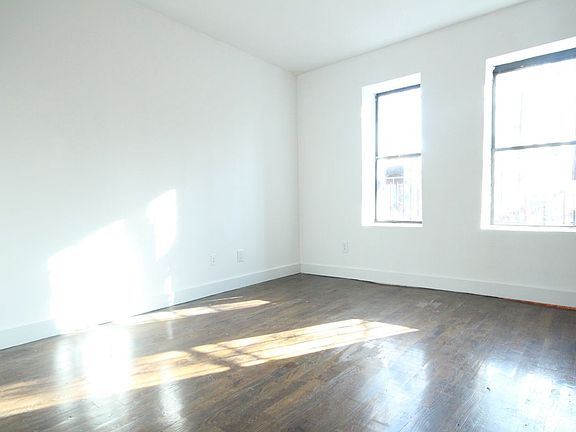 2nd image of 74 Macdougal St APT 3R