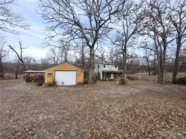 2210 Sleepy Hollow Ln, Fall River, KS 67047