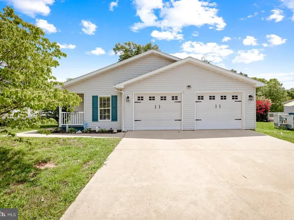 1044 Scenic View Dr, Schwenksville, PA 19473