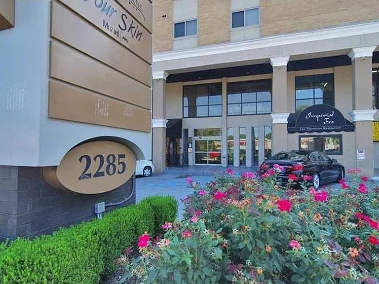 2285 Peachtree Rd NE #1200 — Photo 2