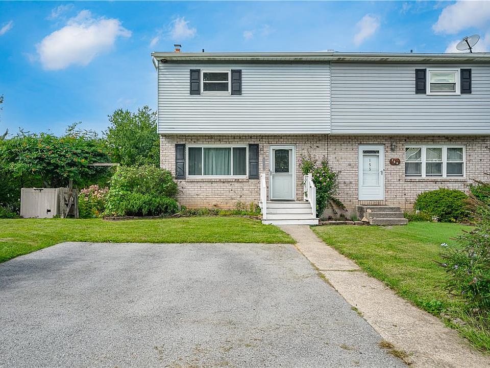 1st image of 153 Roberts St