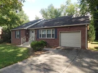 2206 S Main St, Hopkinsville, KY 42240