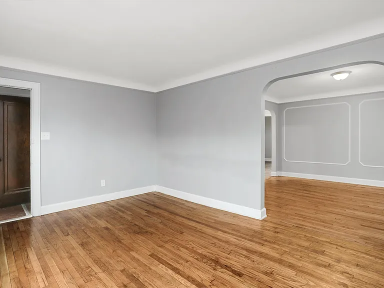17318 Stoepel St — Photo 7