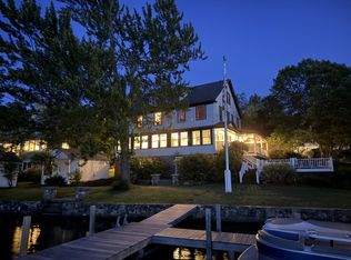 15 Lake Ave, Sunapee, NH 03782