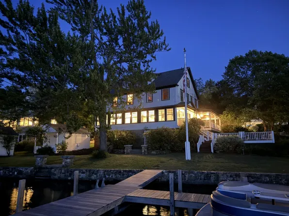 15 Lake Ave, Sunapee, NH 03782