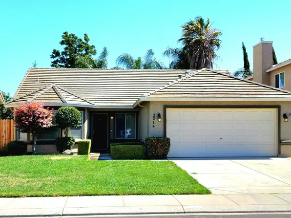 2214 Ryanlee Dr, Riverbank, CA 95367